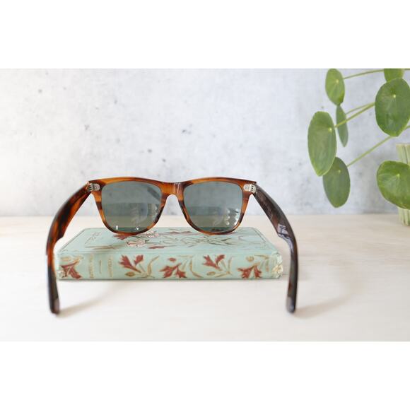 Vintage B&L Ray Ban USA Wayfarer brown tone frame Sunglasses Old Money Preppy - Picture 12 of 12